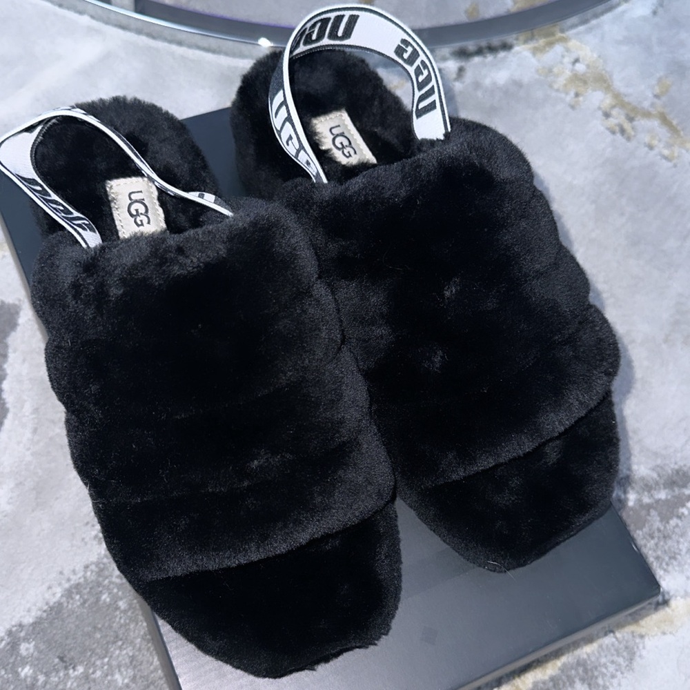 UGG Fluff Yeah Slide
